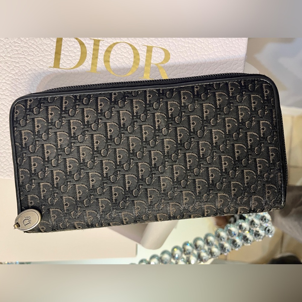 Dior Long Zip-around Monogram Wallet Canvas/Leather Piping & PebbledDior GiftBox - Picture 12 of 15